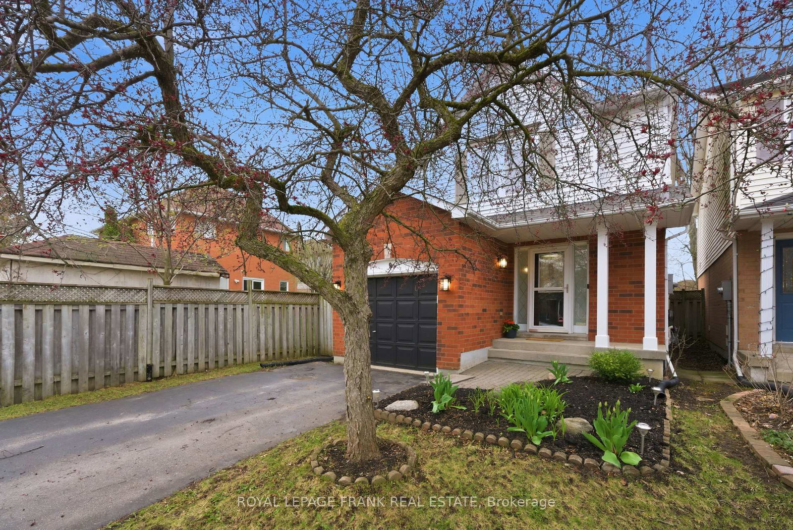 9-brownstone-crescent-clarington-ontario-e13057402