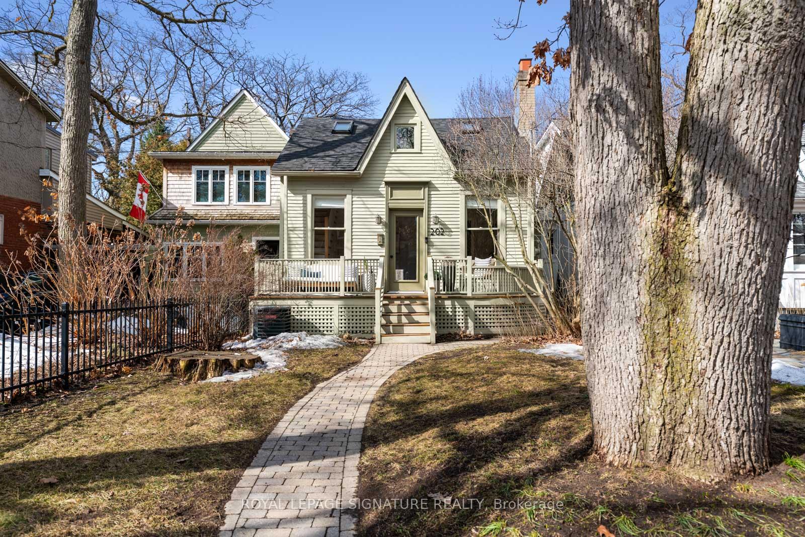 202-silver-birch-avenue-toronto-ontario-e13057724