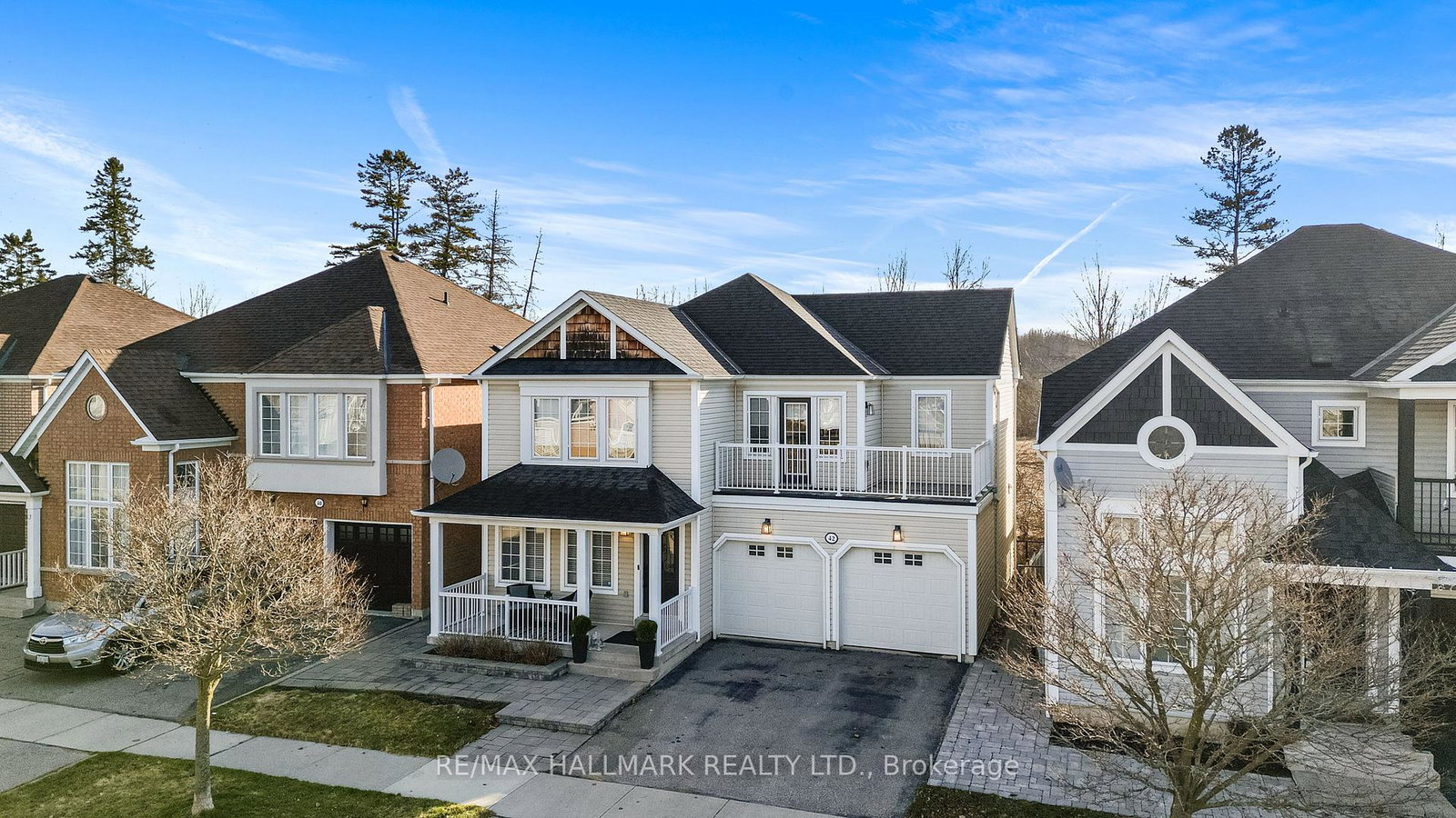 42-moynahan-crescent-ajax-ontario-e13057998