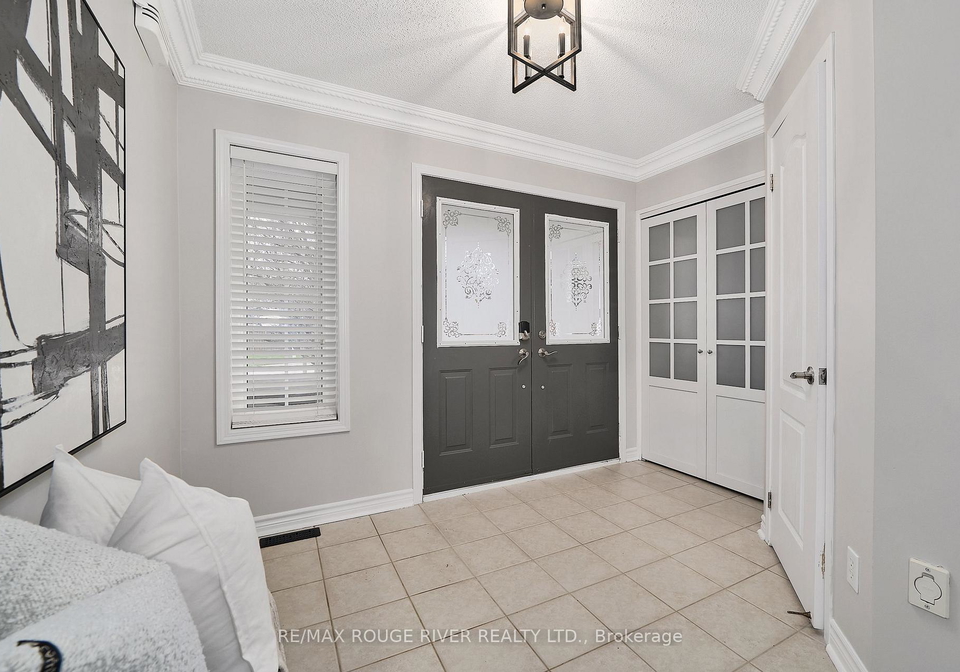 1632-whitestone-drive-oshawa-ontario-e13058148