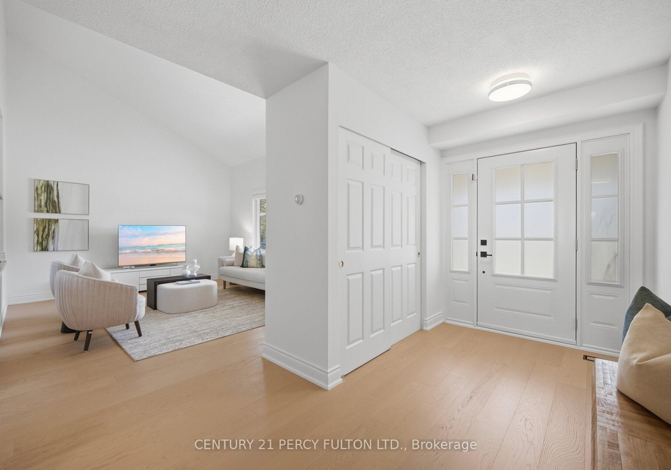 1825-bronte-square-pickering-ontario-e13058306