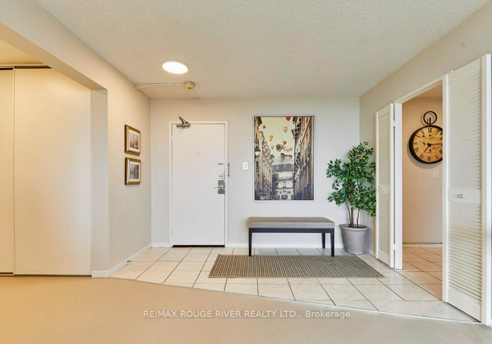 1210-radom-street-pickering-ontario-e13058374