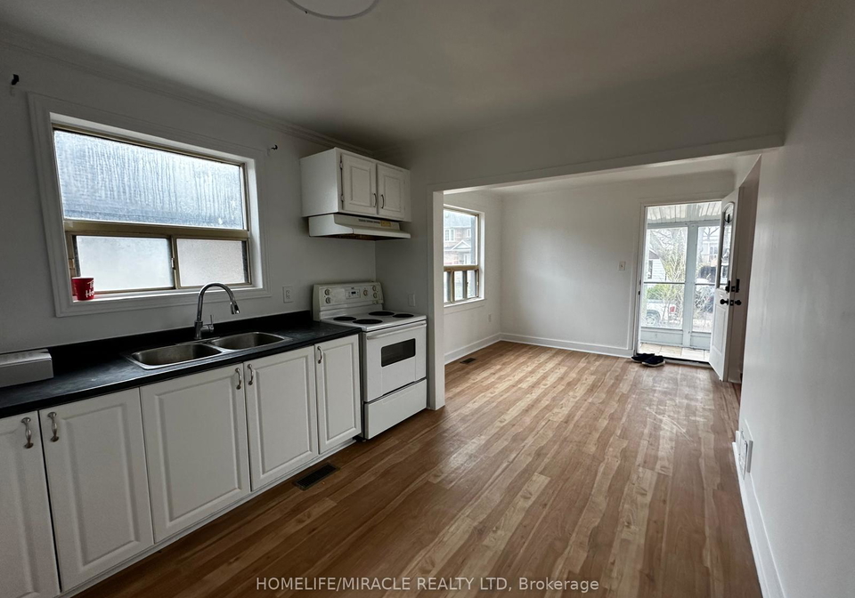 33-jeavons-avenue-scarborough-ontario-e13058570