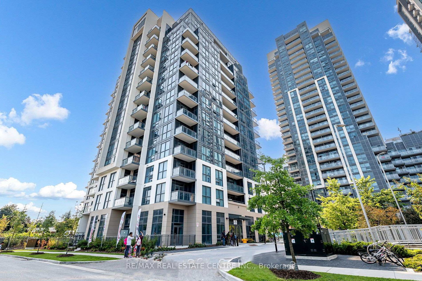 10-meadowglen-place-scarborough-ontario-e13058834