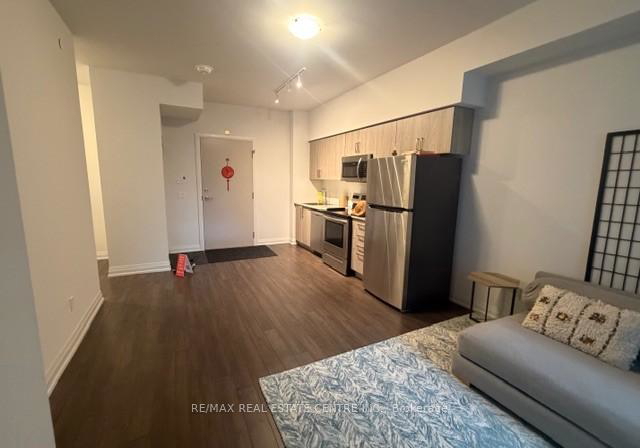 10-meadowglen-place-scarborough-ontario-e13058834