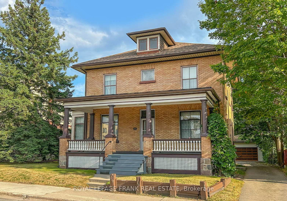 33-fairbanks-street-oshawa-ontario-e13058886