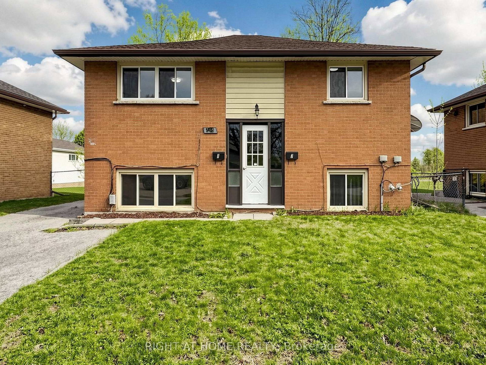 345-dwight-avenue-oshawa-ontario-e13058890
