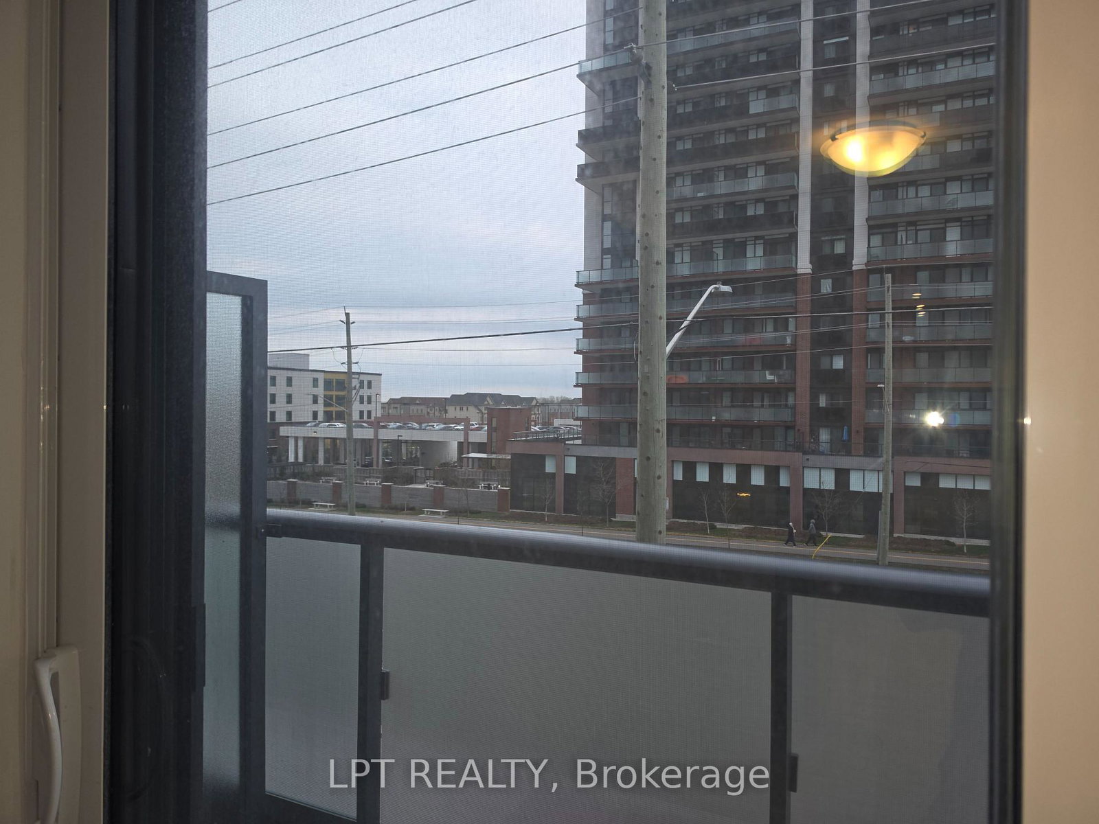 2545-simcoe-street-n-oshawa-ontario-e13060006