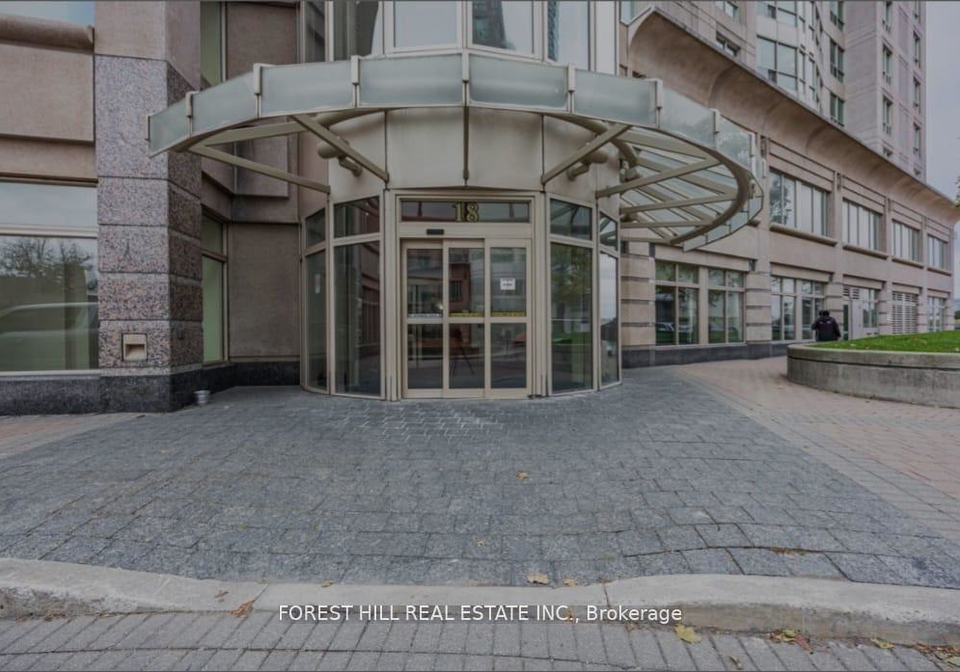 18-lee-centre-drive-scarborough-ontario-e13060508
