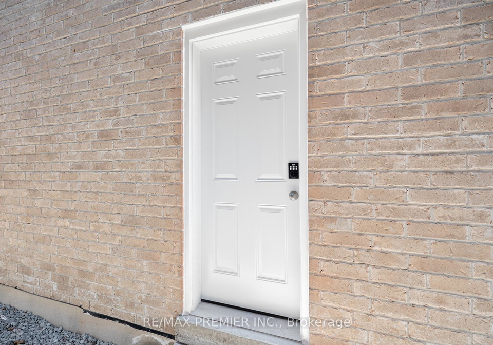 1058-cameo-street-pickering-ontario-e13060588