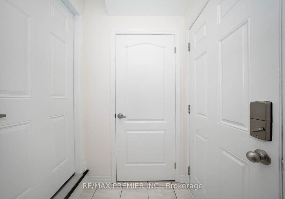 1058-cameo-street-pickering-ontario-e13060588