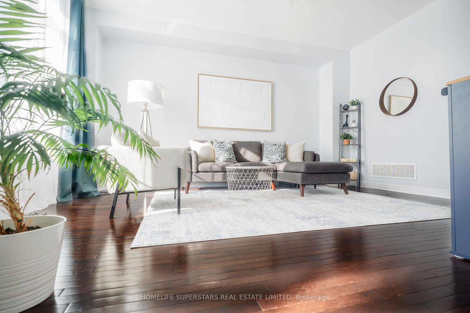 2555-canadian-street-pickering-ontario-e13060888