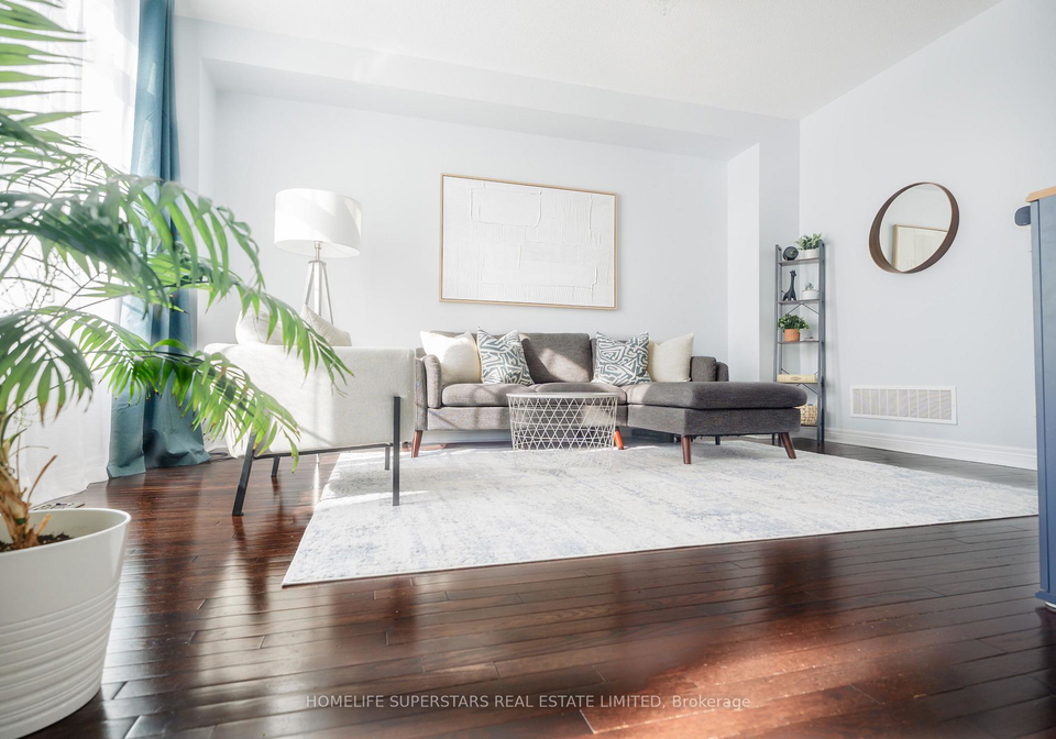 2555-canadian-street-pickering-ontario-e13060888