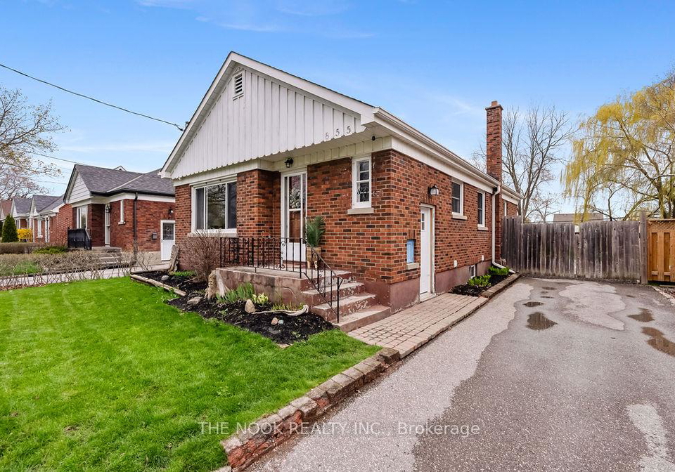855-hortop-street-oshawa-ontario-e13061200