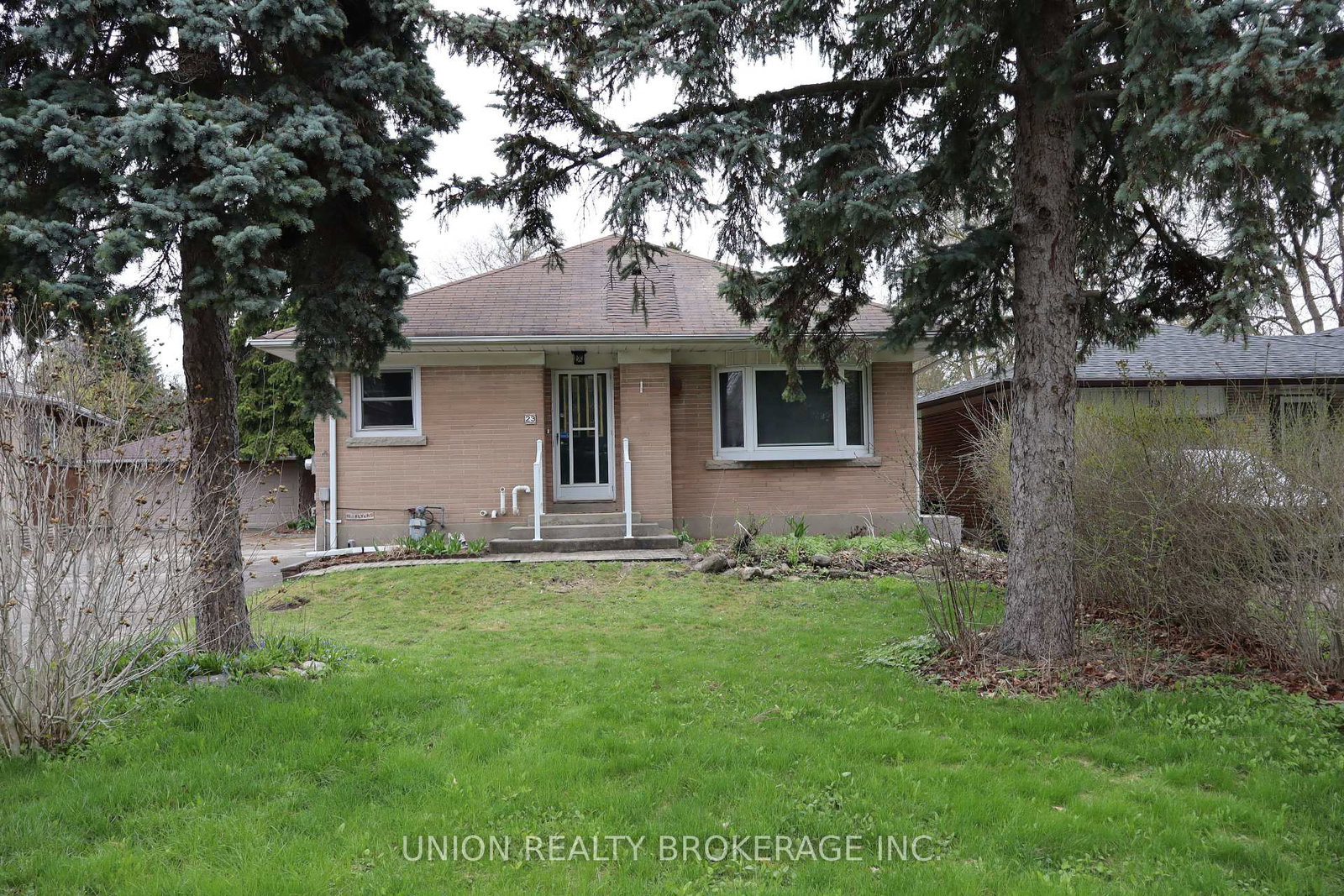 23-cedarview-drive-scarborough-ontario-e13061334