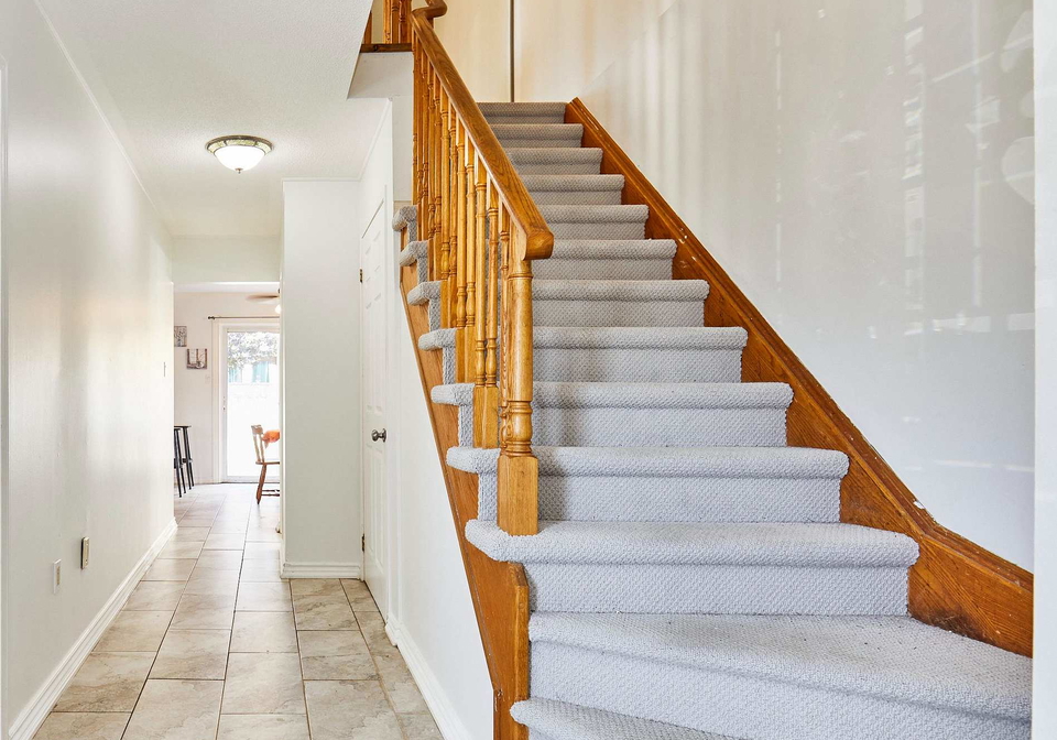 20-brodie-court-clarington-ontario-e13061560