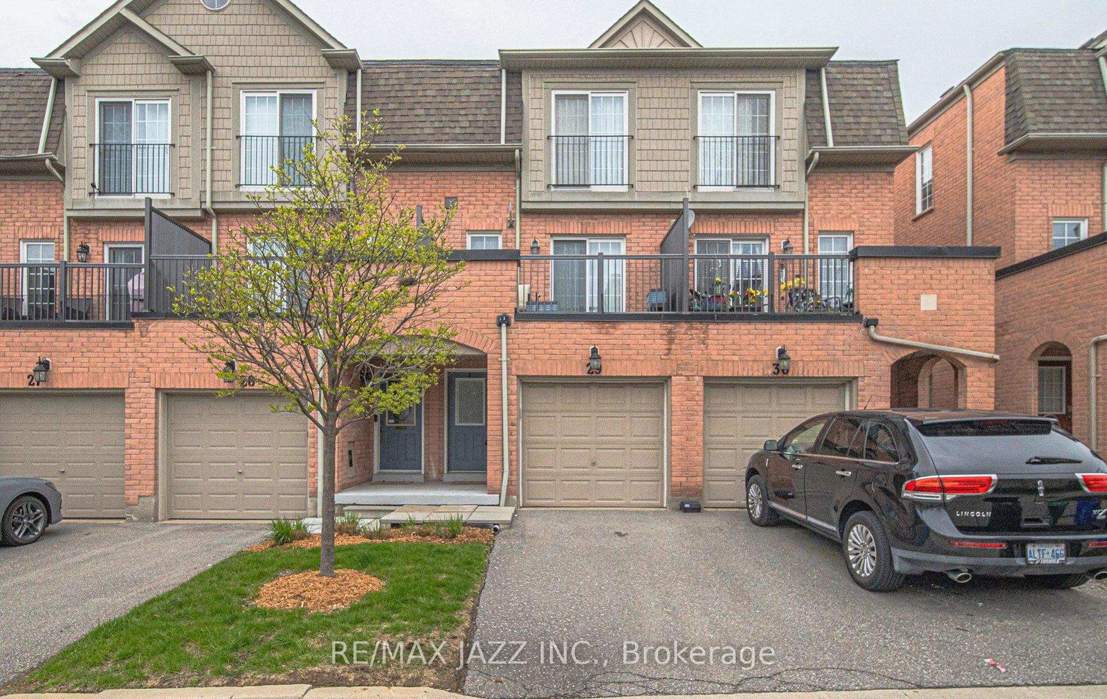 1100-begley-street-pickering-ontario-e13062038