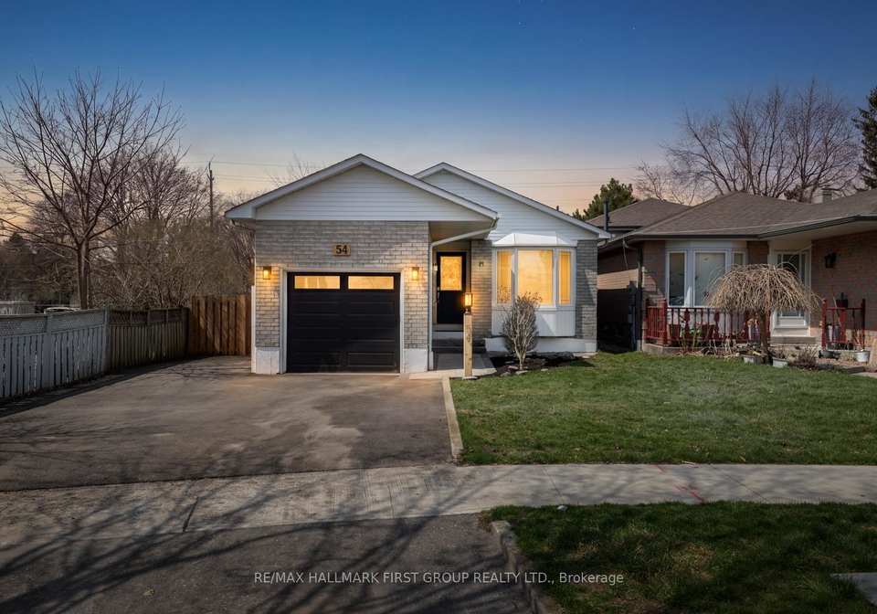 54-hialeah-crescent-whitby-ontario-e13062234