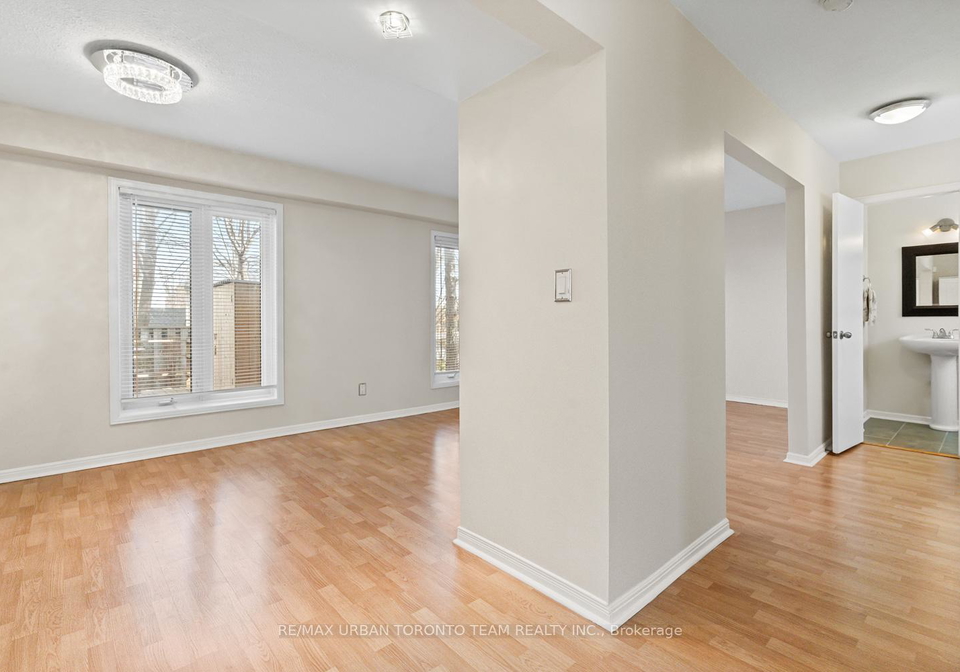150-burrows-hall-boulevard-scarborough-ontario-e13062554