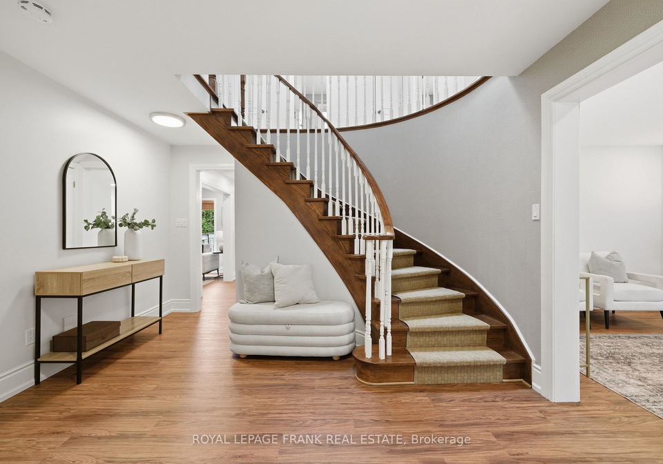 8-corner-stone-crescent-whitby-ontario-e13062666