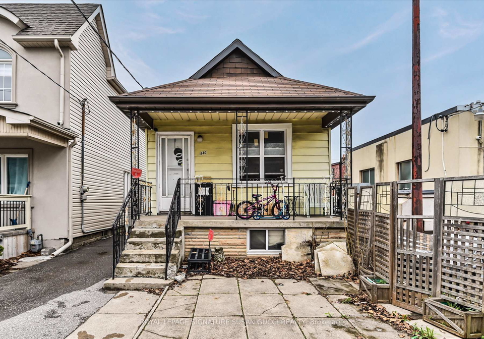 840-sammon-avenue-east-york-ontario-e13062698
