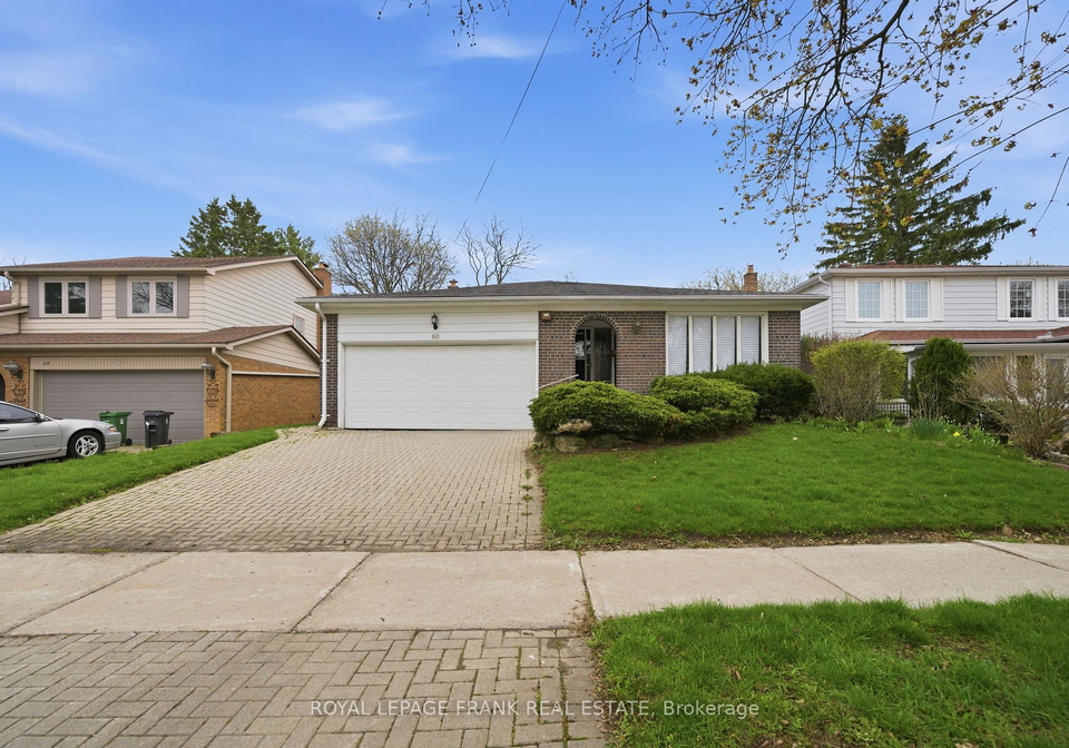 60-blueberry-drive-scarborough-ontario-e13062706