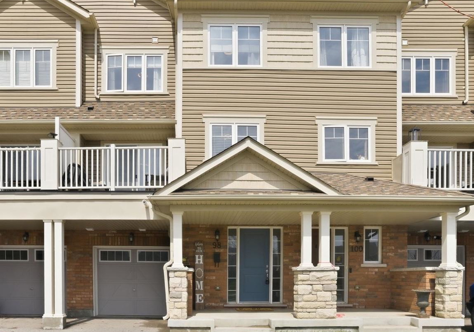 98-tabaret-crescent-oshawa-ontario-e13062866