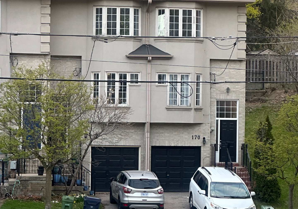 170-dawes-road-east-york-ontario-e13063034
