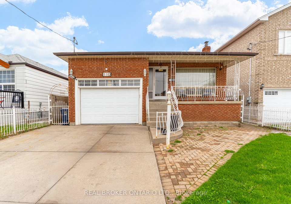 110-commonwealth-avenue-scarborough-ontario-e13063118
