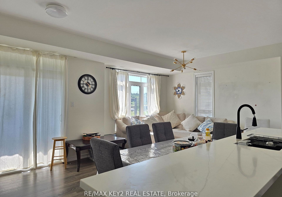 2617-garrison-crossing-pickering-ontario-e13063446