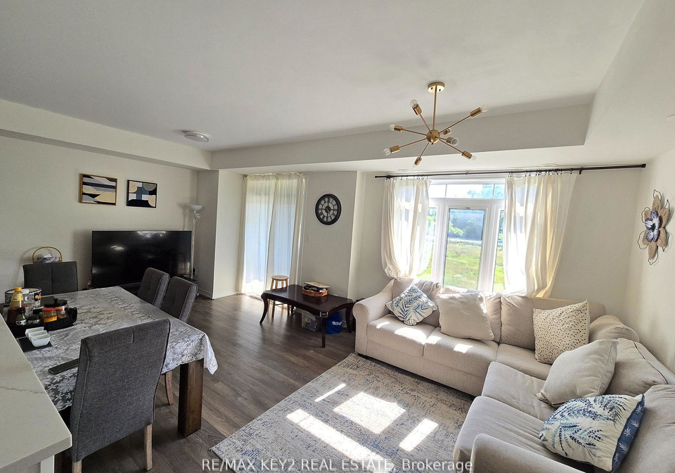 2617-garrison-crossing-pickering-ontario-e13063446