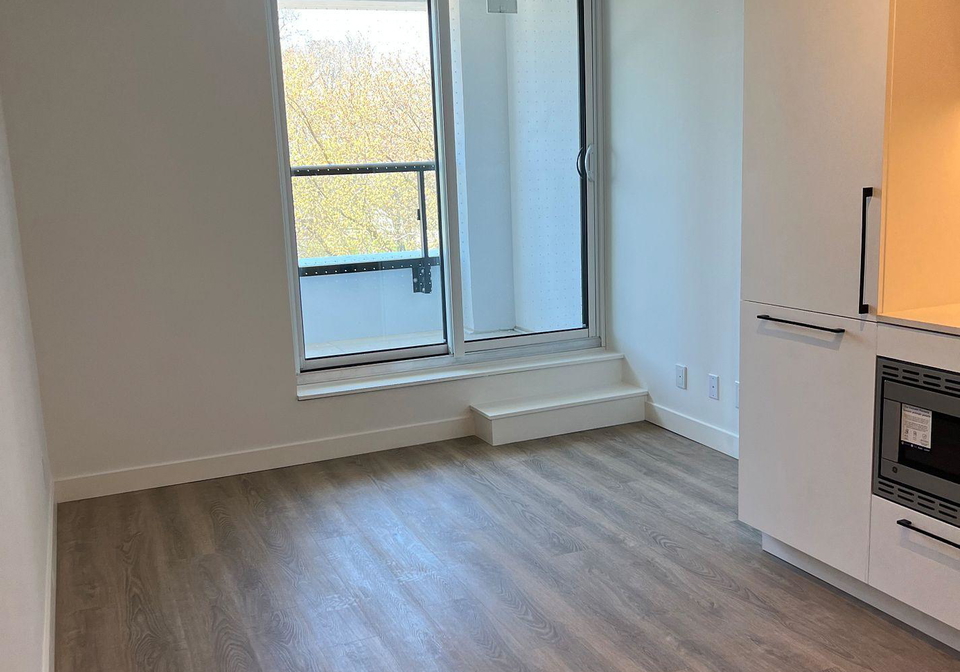 1050-eastern-avenue-toronto-ontario-e13063760