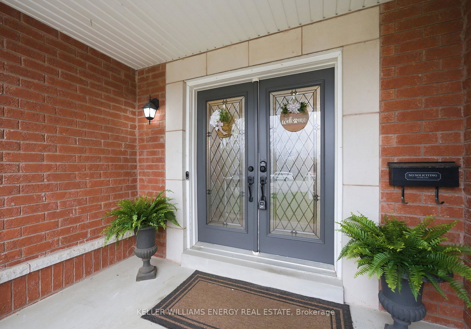 1617-kitchen-court-oshawa-ontario-e13063888
