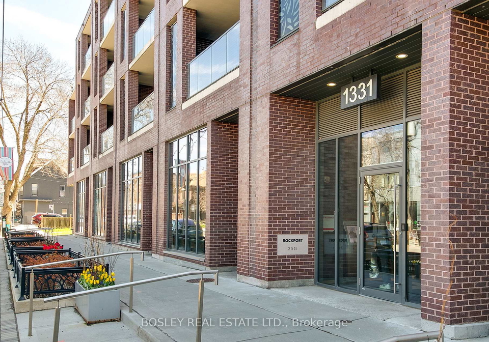 1331-queen-street-e-toronto-ontario-e13064978