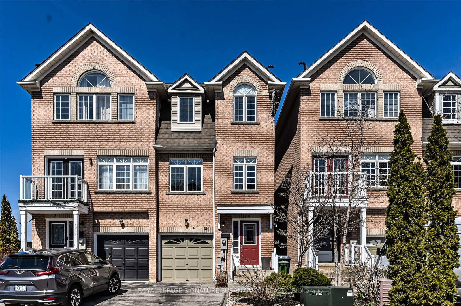 4-blair-street-east-york-ontario-e13065058