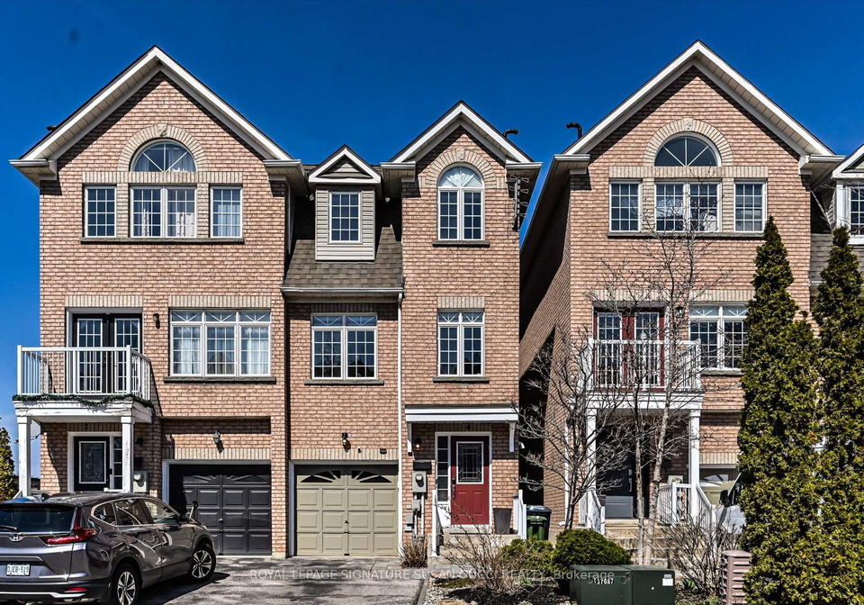 4-blair-street-east-york-ontario-e13065058