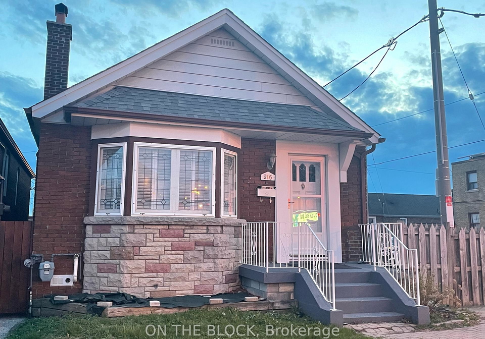 216-donlands-avenue-east-york-ontario-e13066496