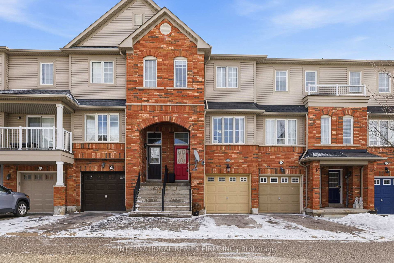 35-ventura-lane-ajax-ontario-e13066520