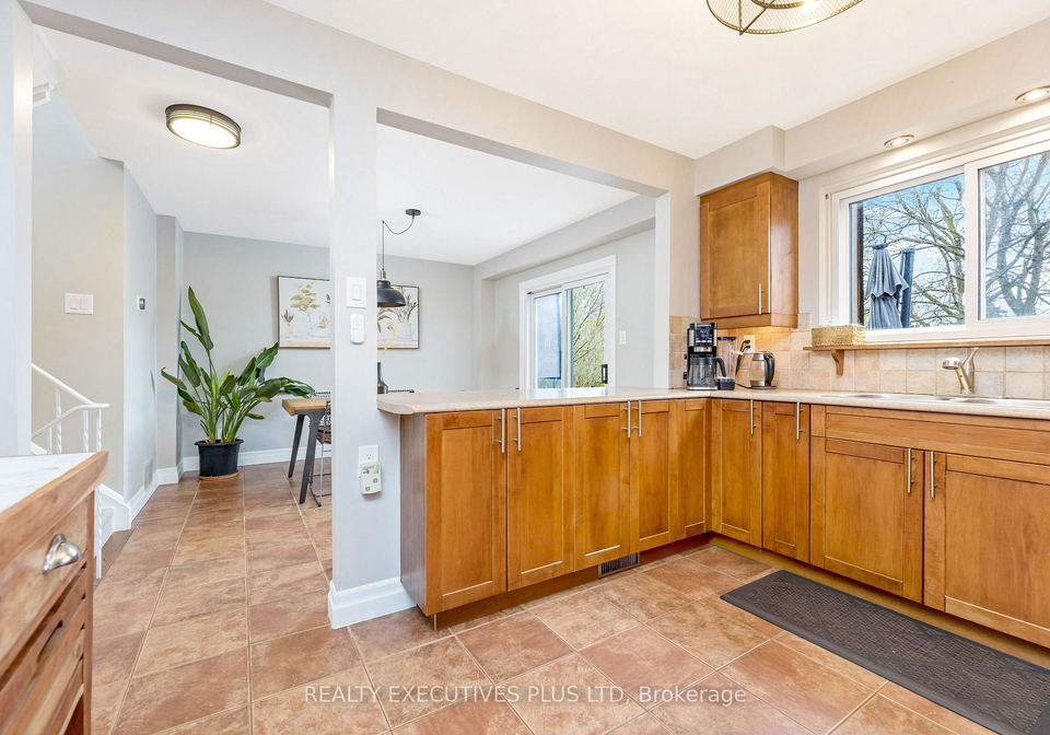 25-graham-court-whitby-ontario-e13066884
