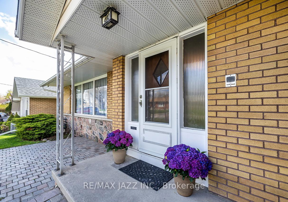 480-elizabeth-street-oshawa-ontario-e13067340