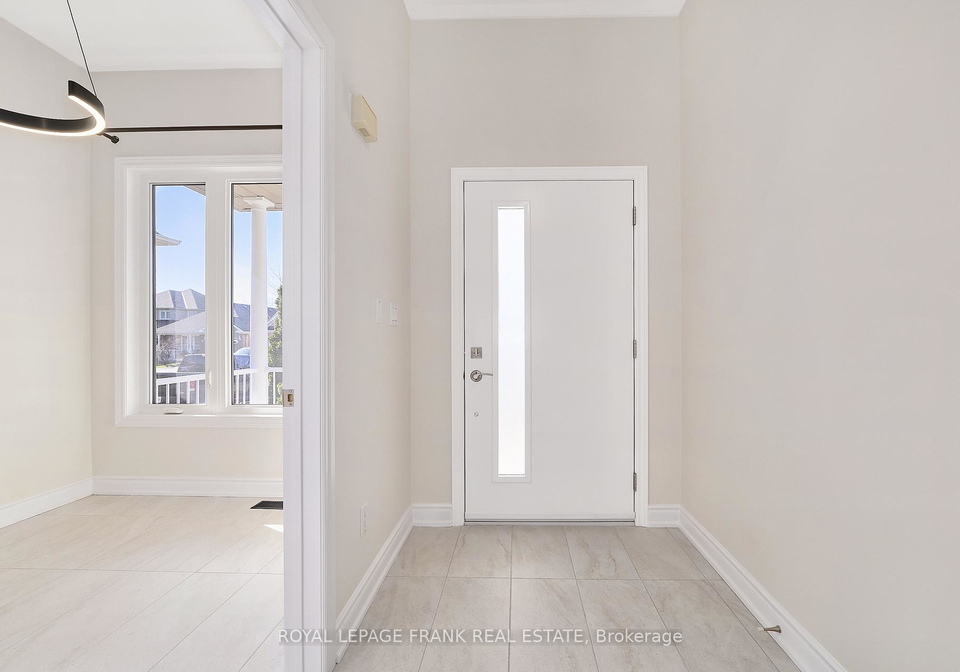 16-treen-crescent-whitby-ontario-e13068714