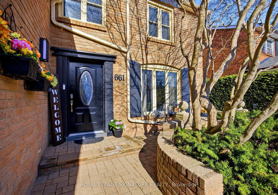 661-weyburn-square-pickering-ontario-e13069388