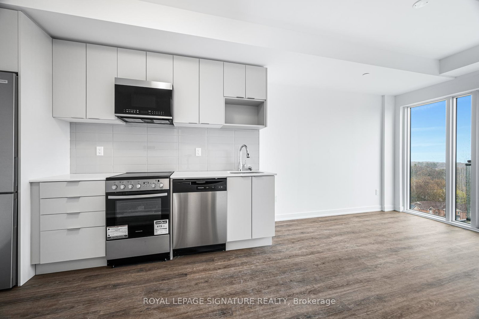4569-kingston-road-scarborough-ontario-e13069886