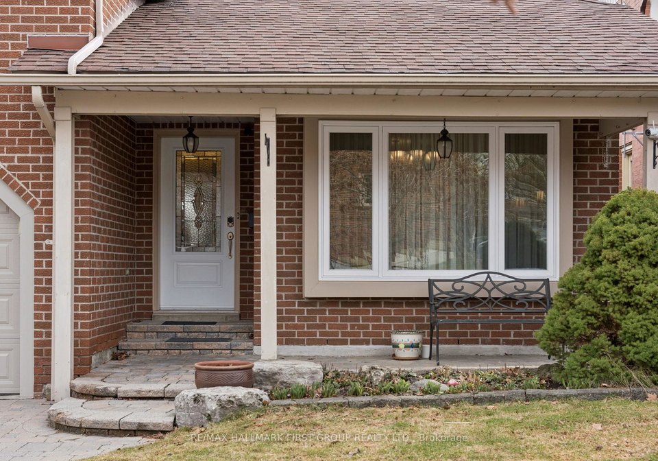1592-heathside-crescent-pickering-ontario-e13069996