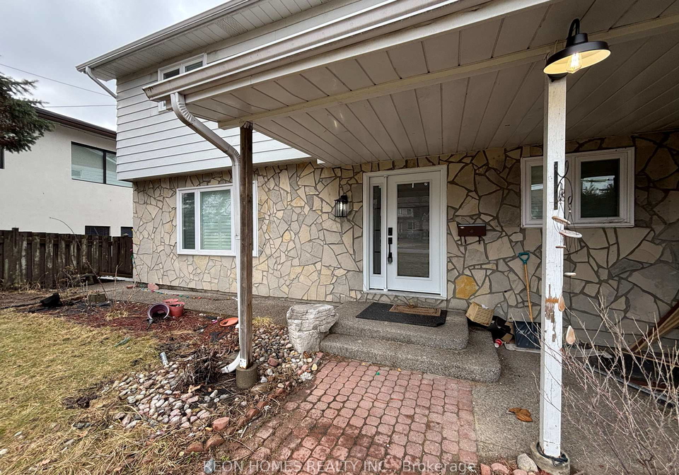 724-sheppard-avenue-pickering-ontario-e13070960