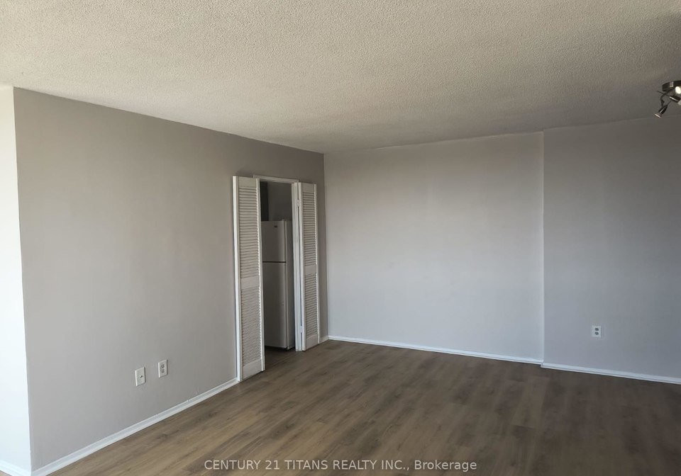301-prudential-drive-scarborough-ontario-e13071272