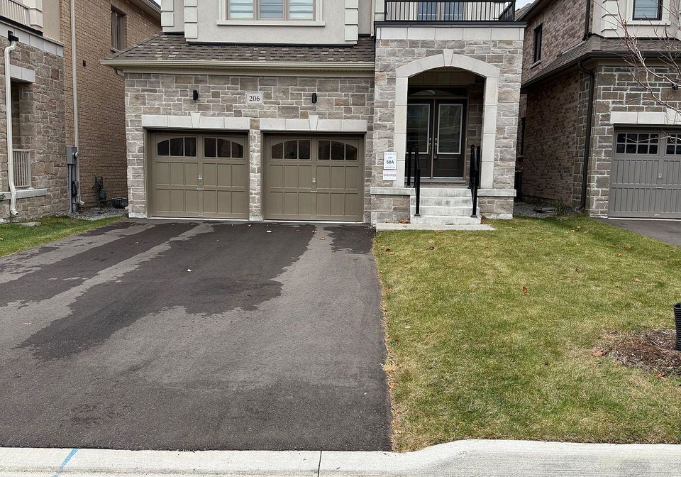206-ronald-guscott-street-oshawa-ontario-e13072718
