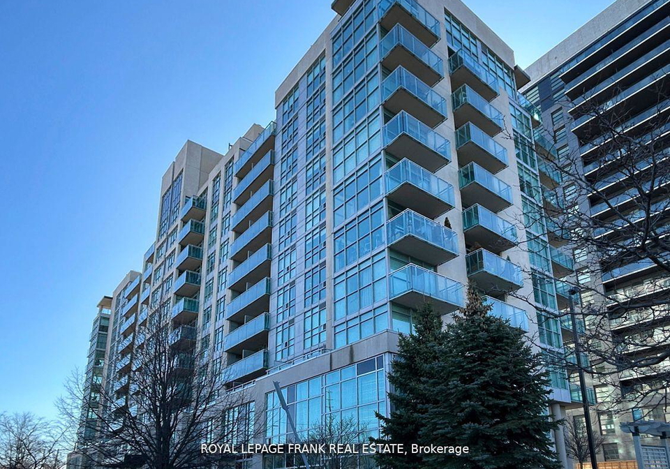 1600-charles-street-whitby-ontario-e13073044