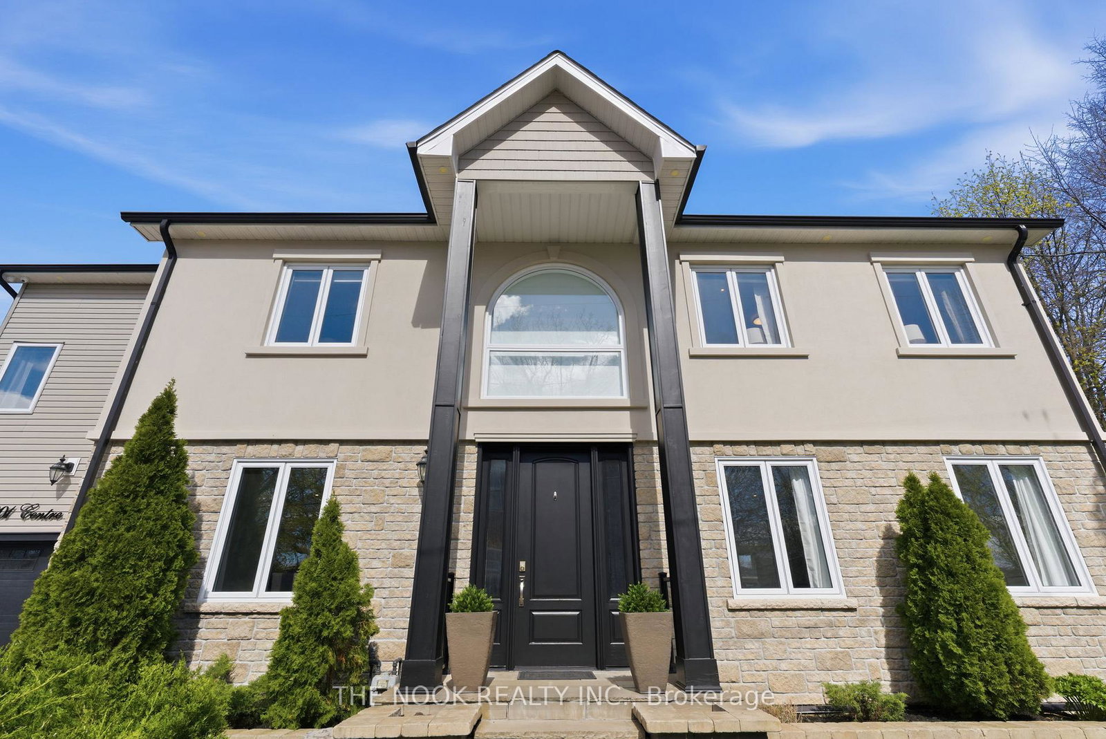 201-centre-street-n-whitby-ontario-e13073316