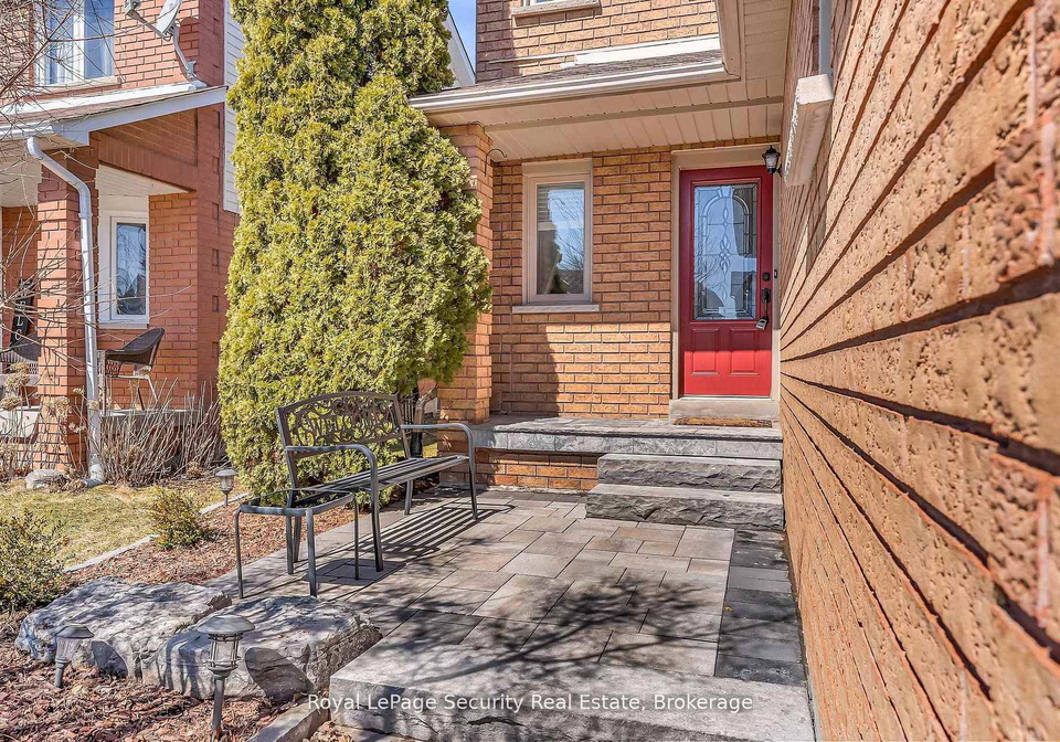 1197-beaver-valley-crescent-oshawa-ontario-e13073434